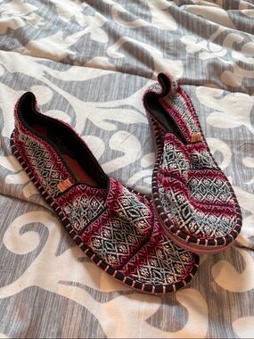 Women's Pink Patterned Slip-On Flats from Tigerbear Republic